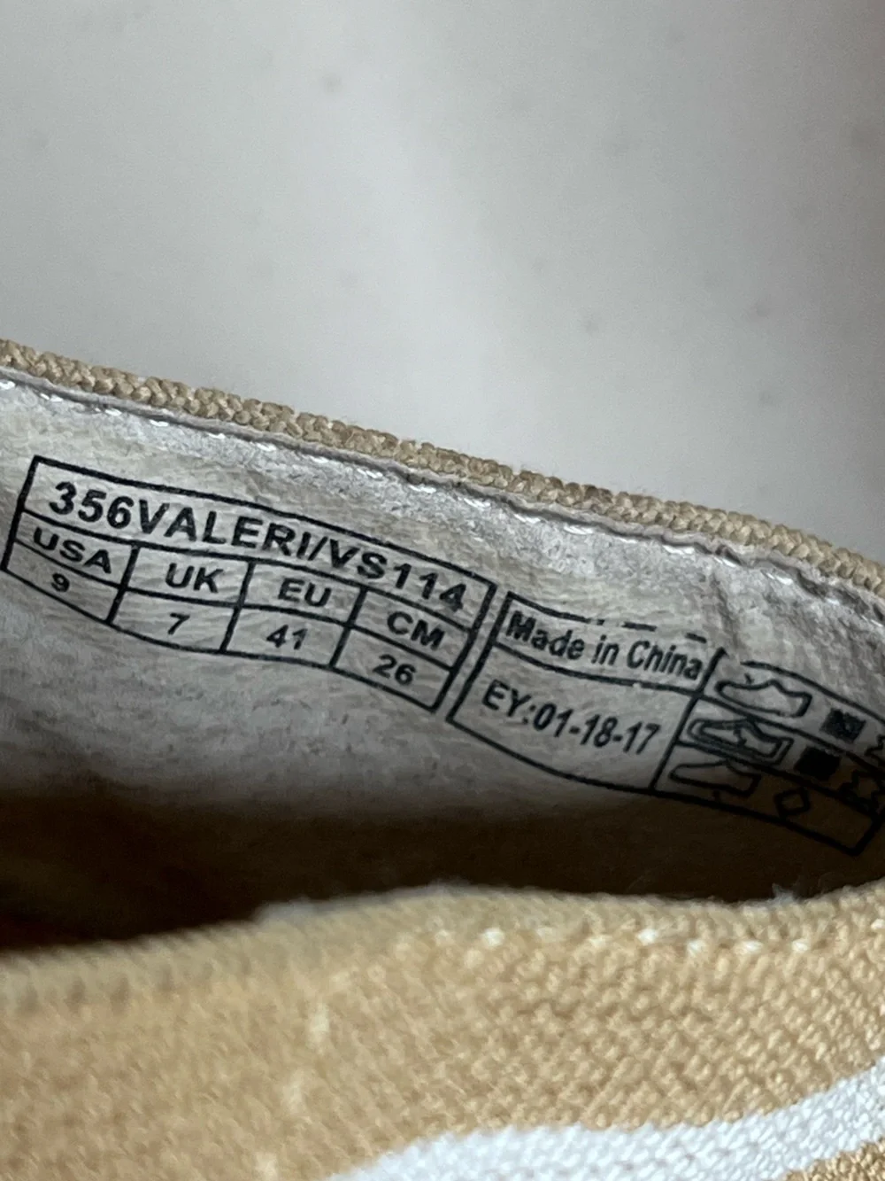 Vionic Valeri Sand Striped Nautical Coastal Resort Espadrille Flats Sz 9